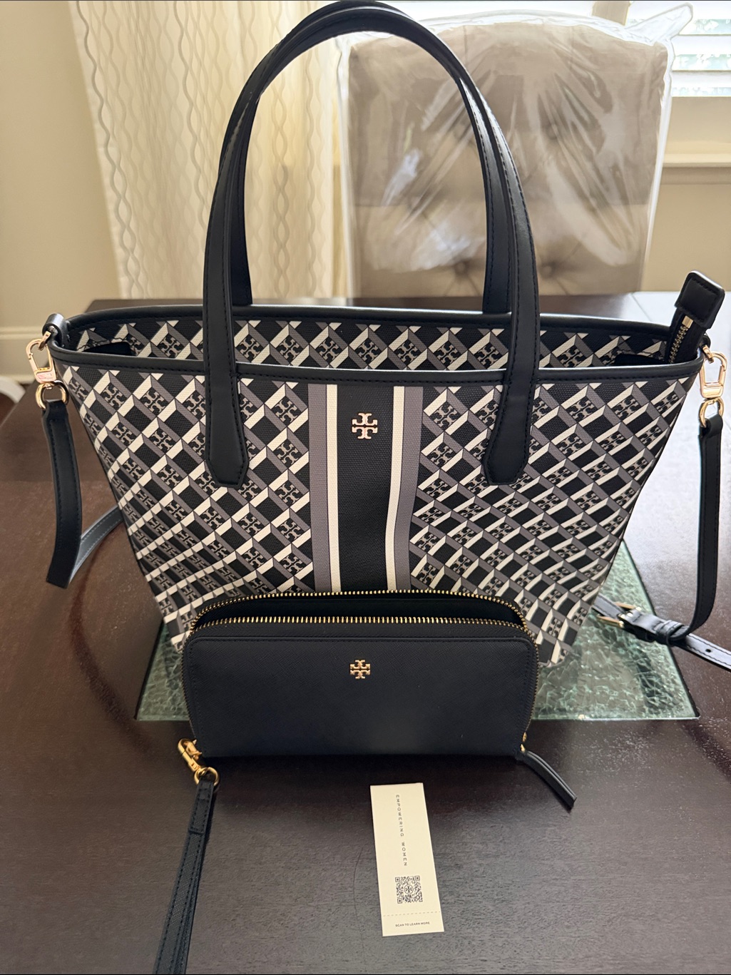 Tory Burch Black And White Geometric Logo Tote With Matching Wallet